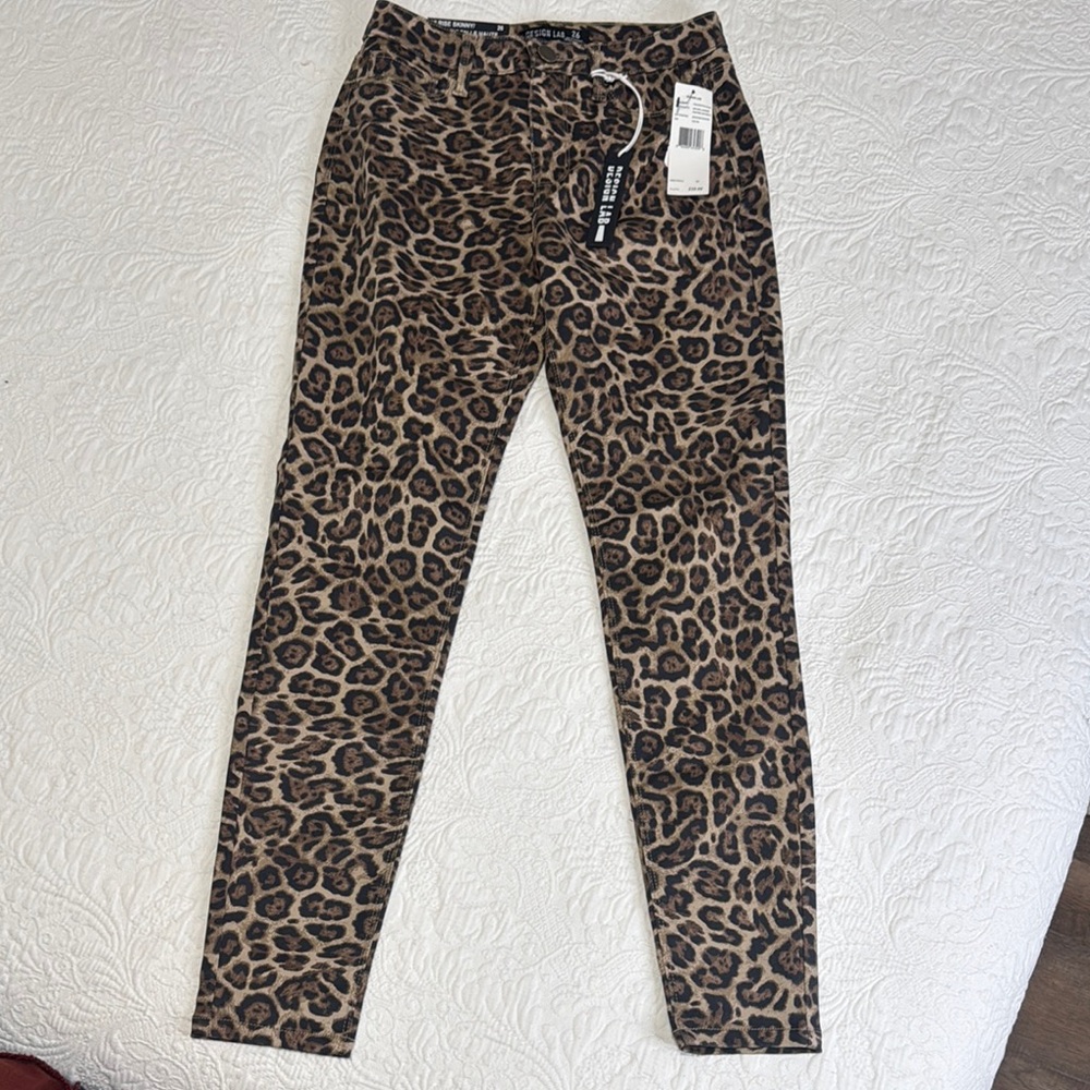 Leopard Print Skinny Pants